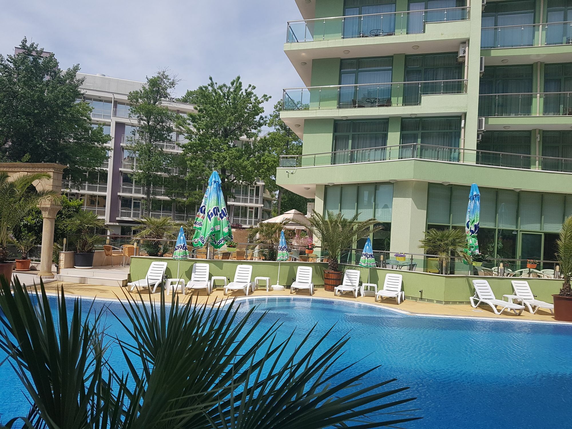 Juli Hotel 3*